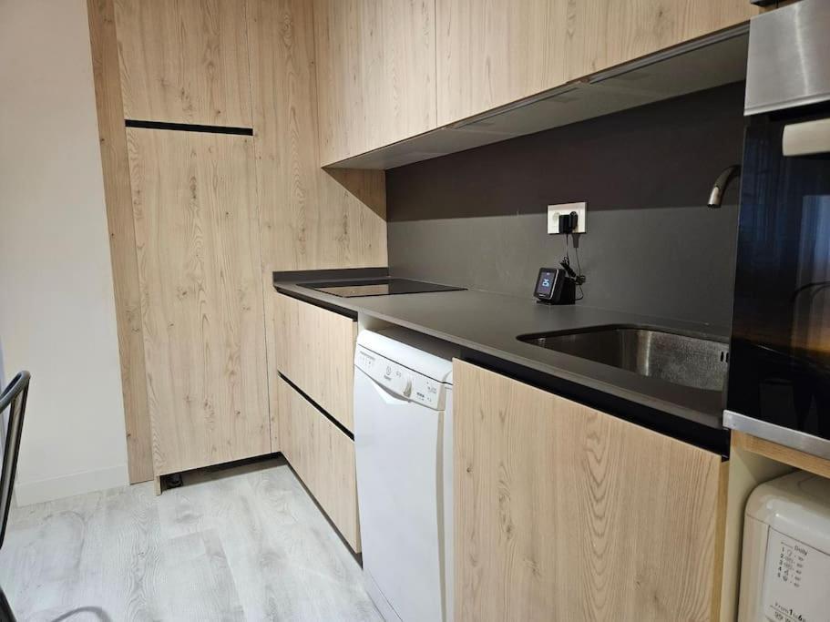 1A108 Amplio Y Moderno Apartamento Gijón Exteriör bild